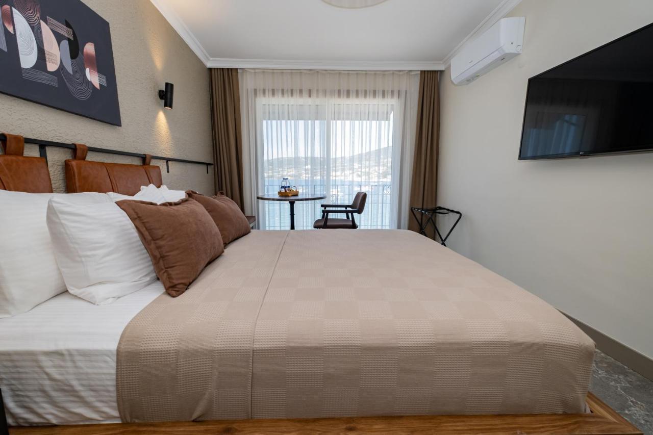 Bd Suites Foça Eksteriør bilde
