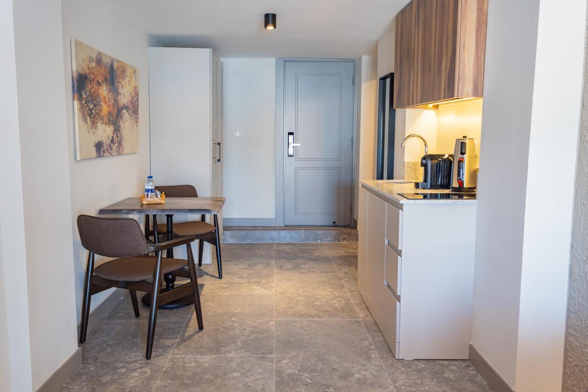 Bd Suites Foça Eksteriør bilde