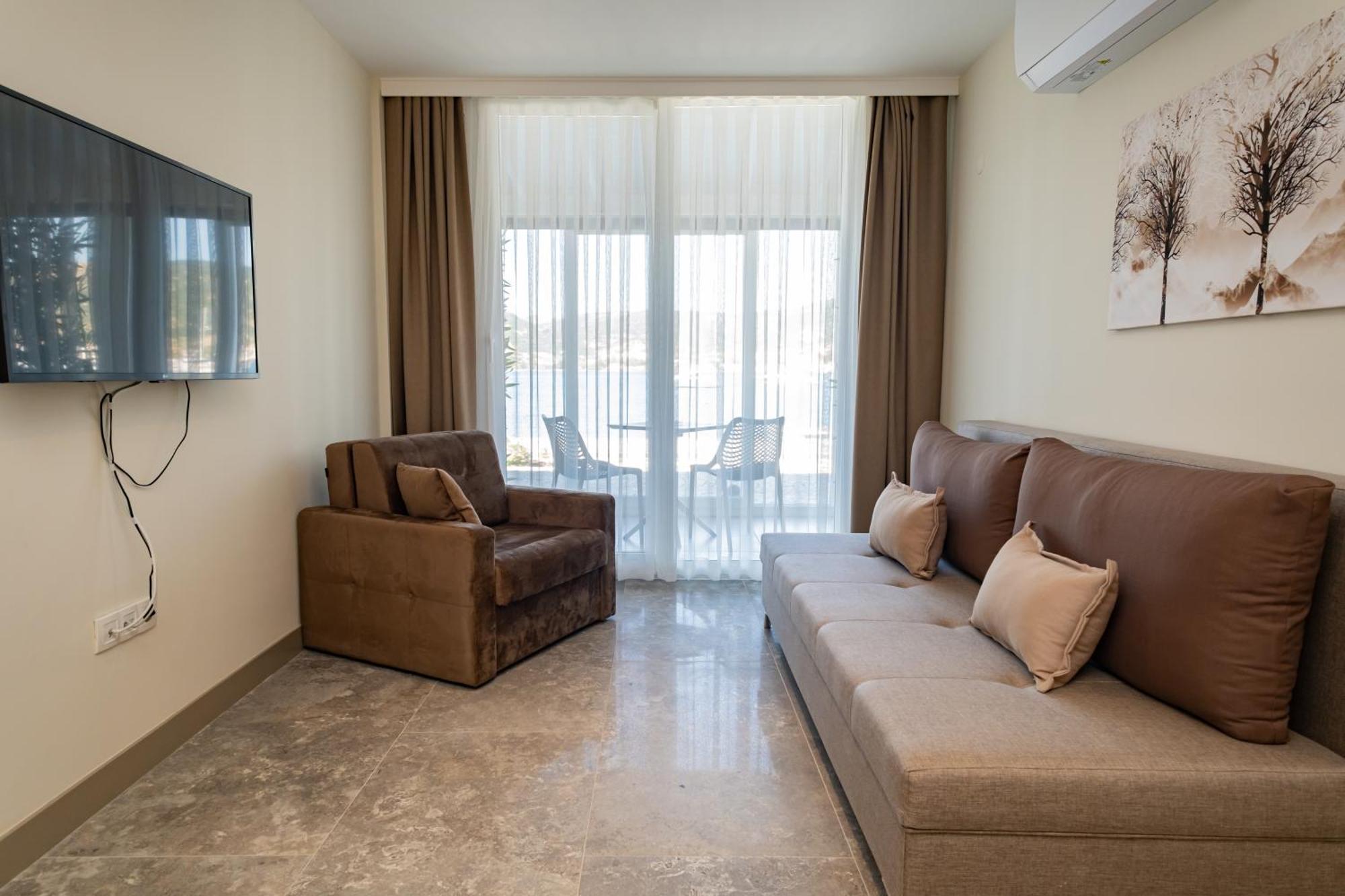 Bd Suites Foça Eksteriør bilde